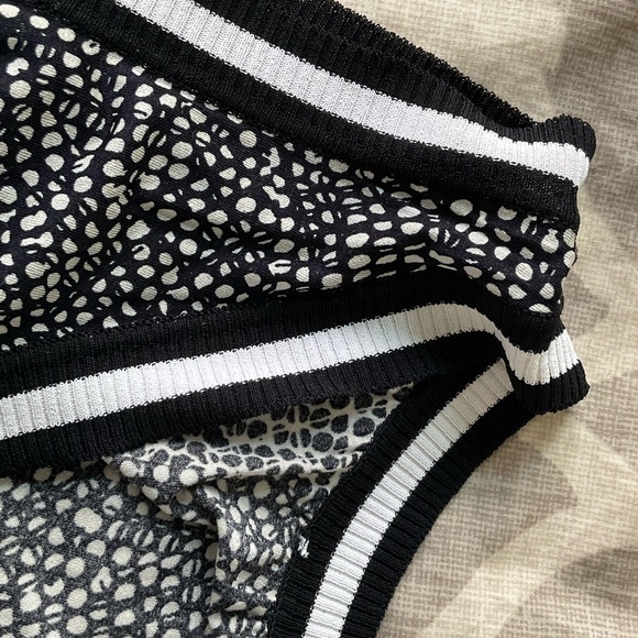 Beautiful MaxMara no wrinkle knit maxi dress - Picture 7 of 7